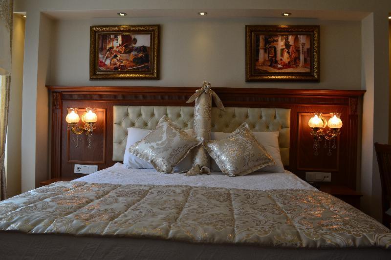 Blue Istanbul Suites Экстерьер фото